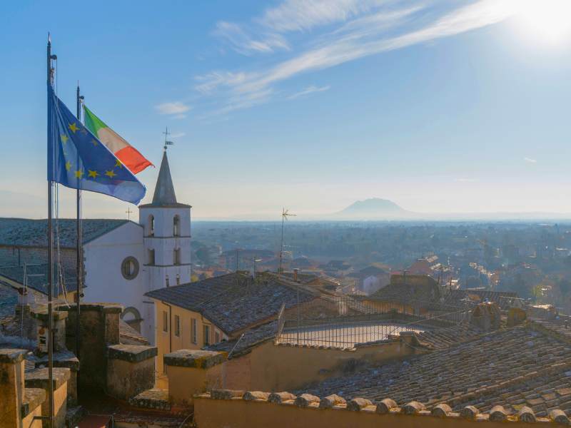 Fabrica di Roma borgo