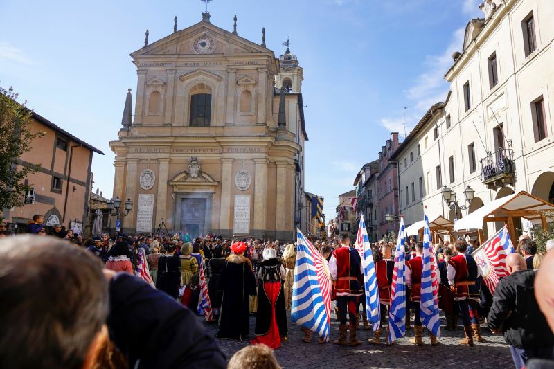 Corteo storico Festa olio e vino novello vignanello