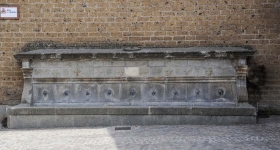 fontana-farnese-corchiano