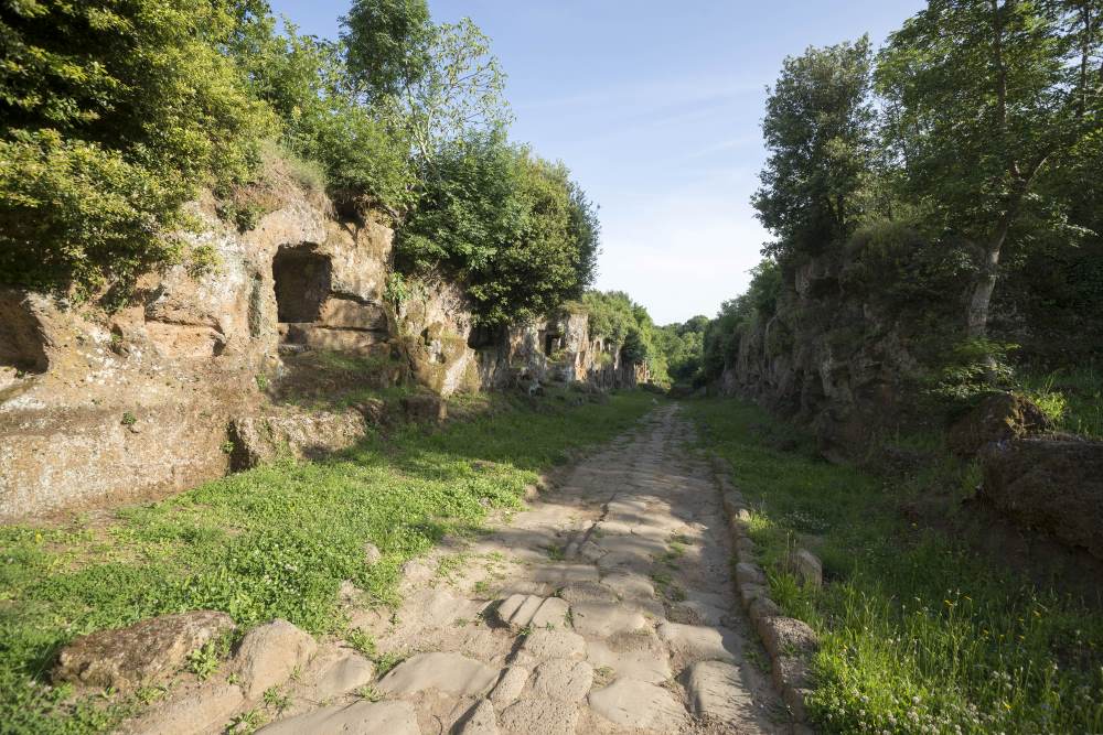 Manutenzione sentieri Via Amerina