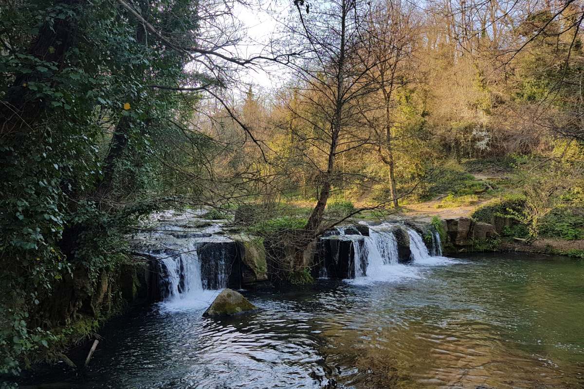Cascate di Monte Gelato bicicletta
