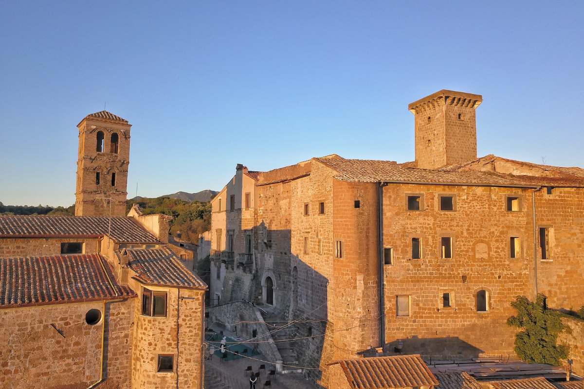 Faleria borgo bicicletta