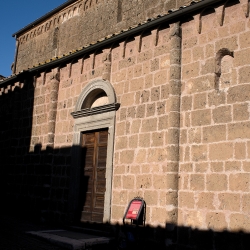 Entrata della Chiesa di San Salvatore