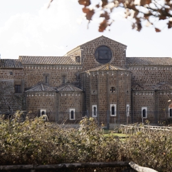 Chiesa di Santa Maria in Falleri da dietro